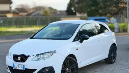 Usata Seat Ibiza Reference 69 CV (50 kW) 2012 Bianco Coupé