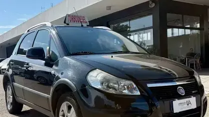 Usata Fiat Sedici Emotion 120 CV (88 kW) 2008 Nero SUV
