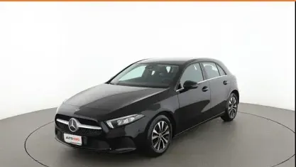 Usata Mercedes A180 Business 116 CV (85 kW) 2022 Nero Berlina