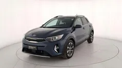 Blu metallizzato Usata 2021 Kia Stonic Style SUV | 13.900 € (Ottimo prezzo)