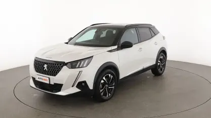 Usata Peugeot 2008 GT-line 131 CV (96 kW) 2020 Bianco SUV