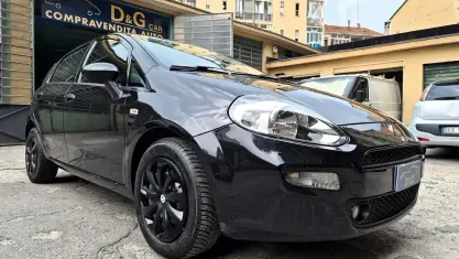 Usata Fiat Punto Street 75 CV (55 kW) 2014 Nero Utilitaria