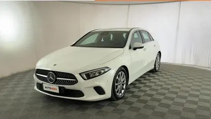 Bianco Usata 2019 Mercedes A200 Tre volumi | 22.699 € (Buon prezzo)