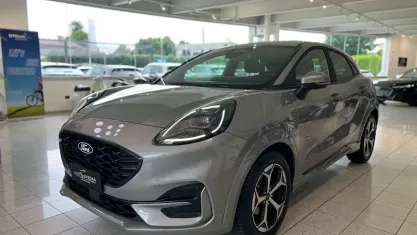 Usata Ford Puma ST-Line 125 CV (91 kW) 2025 Grigio metallizzato SUV