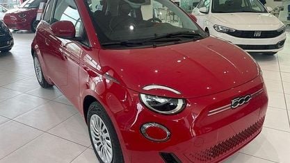 Nuova Fiat 500e 86 kW (118 CV) 2025 Rosa Berlina