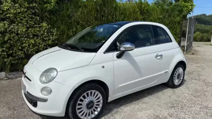 Usata Fiat 500 Lounge 75 CV (55 kW) 2008 Bianco Utilitaria