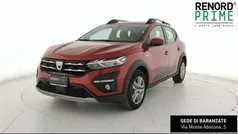 Rosso fusion Usata 2022 Dacia Sandero Comfort Due volumi | 13.490 € (Buon prezzo)