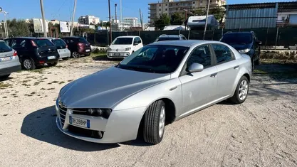 Usata Alfa Romeo 159 Distinctive 150 CV (110 kW) 2007 Argento Berlina