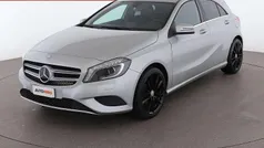 Usata 2015 Mercedes A180 Tre volumi | 13.499 € (Buon prezzo)