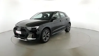 Usata Audi A1 Admired 150 CV (110 kW) 2022 Nero mito metallizzato SUV