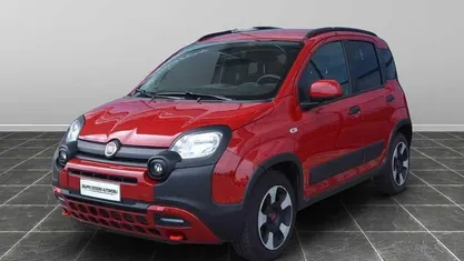 Usata Fiat Panda Cross Cross 70 CV (51 kW) 2024 Utilitaria