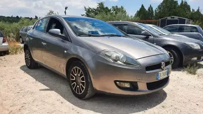 Usata Fiat Bravo Emotion 120 CV (88 kW) 2011 Grigio Utilitaria