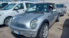 Argento Usata 2005 Mini ONE Due volumi | 3700 € (Buon prezzo)