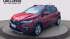 Rosso Usata 2022 Dacia Sandero Comfort Due volumi | 13.492 € (Buon prezzo)