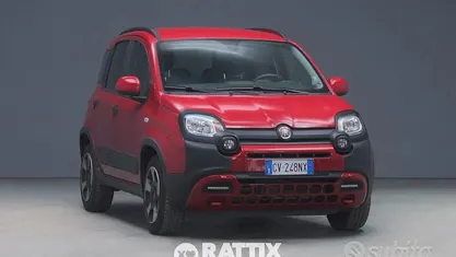 Usata Fiat Panda Cross Cross 70 CV (51 kW) 2024 Utilitaria