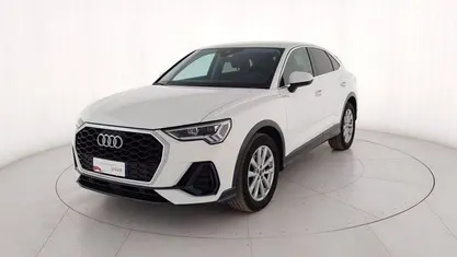 Usata Audi Q3 Sportback Business Plus 150 CV (110 kW) 2023 Bianco pastello SUV