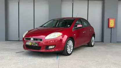 Usata Fiat Bravo Emotion 120 CV (88 kW) 2008 Rosso Utilitaria