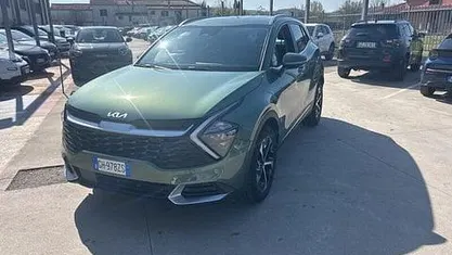 Verde Usata 2022 Kia Sportage Style SUV | 27.500 € (Buon prezzo)
