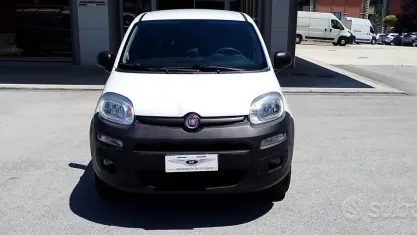 Usata Fiat Panda 4x4 Pop 85 CV (62 kW) 2021 Bianco Utilitaria