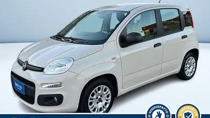 Beige metallizzato Usata 2015 Fiat Panda Pop Tre volumi | 9400 € (Molto cara)
