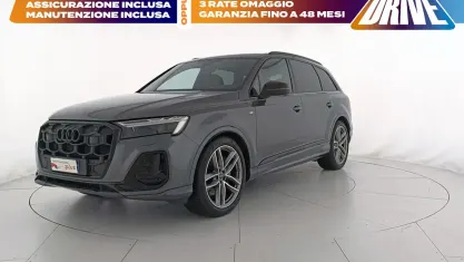 Usata Audi Q7 S-Line 286 CV (210 kW) 2025 Grigio daytona perlato SUV