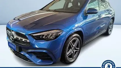 Begagnad Mercedes GLA180 Advanced Plus 116 HK (85 kW) 2025 Blå SUV