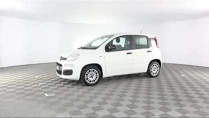 Bianco / pastello Usata 2022 Fiat Panda S Due volumi | 8900 € (Buon prezzo)