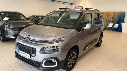 Usata Citroën Berlingo Feel 102 CV (75 kW) 2019 Grigio Monovolume