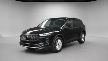 Usata Ford Kuga Titanium 151 CV (111 kW) 2025 Agate black SUV