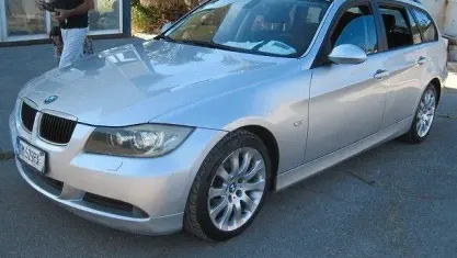 Usata BMW 320 177 CV (130 kW) 2008 Grigio Station wagon