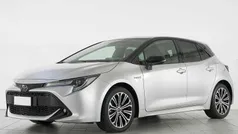 Argento Usata 2020 Toyota Corolla Style Tre volumi | 18.800 € (Buon prezzo)