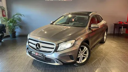 Grigio Usata 2016 Mercedes GLA180 Executive SUV | 13.990 € (Buon prezzo)
