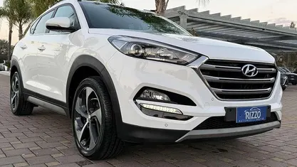Usata 2016 Hyundai Tucson Xpossible SUV | 15.899 € (Cara)
