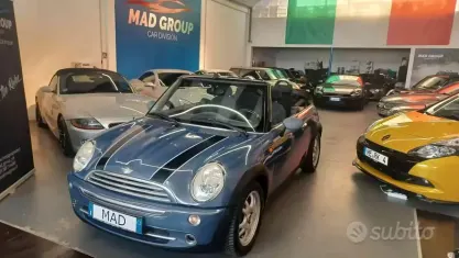 Usata Mini One Cabriolet 90 CV (66 kW) 2007 Blu Cabrio