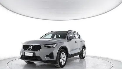 Usata Volvo XC40 163 CV (119 kW) 2025 Grigio SUV