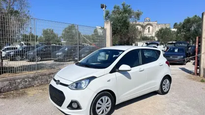 Usata Hyundai i10 Classic 69 CV (50 kW) 2014 Bianco Utilitaria