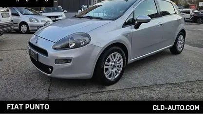 Grigio Usata 2014 Fiat Punto Lounge Tre volumi | 5500 € (Buon prezzo)