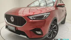 Rosso Usata 2023 MG ZS Luxury Tre volumi | 14.300 € (Buon prezzo)