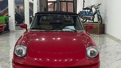 Usata Alfa Romeo Spider 122 CV (89 kW) 1991 Rosso Cabrio