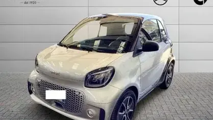 Usata Smart ForTwo Coupé Passion 60 kW (82 CV) 2023 Argento Utilitaria