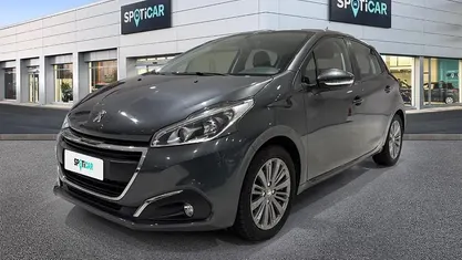 Usata Peugeot 208 Active 82 CV (60 kW) 2016 Utilitaria