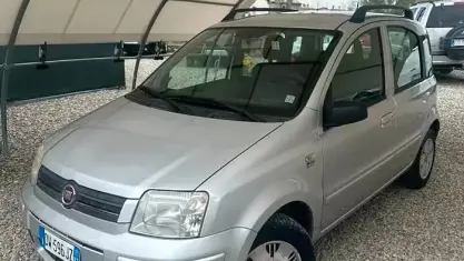 Usata Fiat Panda Dynamic 60 CV (44 kW) 2009 Grigio Utilitaria