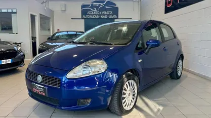 Usata Fiat Grande Punto Active 65 CV (47 kW) 2008 Blu Utilitaria