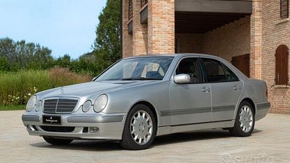 Brugt Mercedes E430 279 HK (205 kW) 2000 Grå Sedan