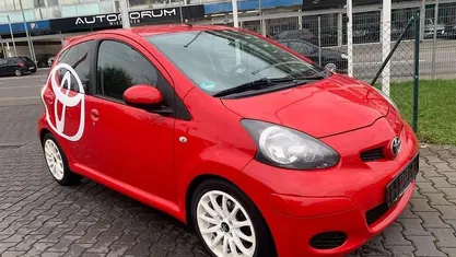 Other Usata 2012 Toyota Aygo Connect Style Due volumi | 4599 € (Buon prezzo)