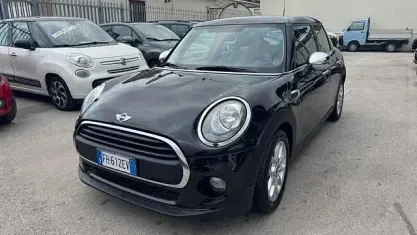 Usata Mini One D 95 CV (69 kW) 2017 Nero Utilitaria