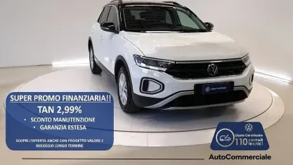 Usata VW T-Roc Life 116 CV (85 kW) 2022 Bianco SUV