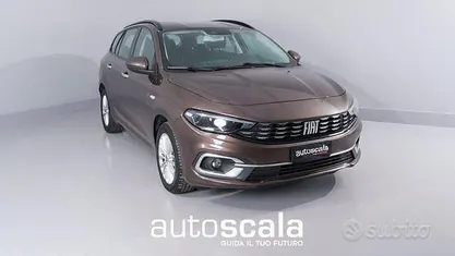 Antracite metallizzato Usata 2021 Fiat Tipo Life Station wagon | 14.990 € (Buon prezzo)