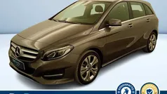 Grigio metallizzato Usata 2017 Mercedes B180 Monovolume | 14.900 € (Buon prezzo)