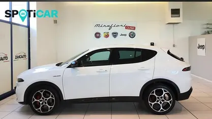 Bianco Usata 2024 Alfa Romeo Tonale Veloce SUV | 28.950 € (Buon prezzo)